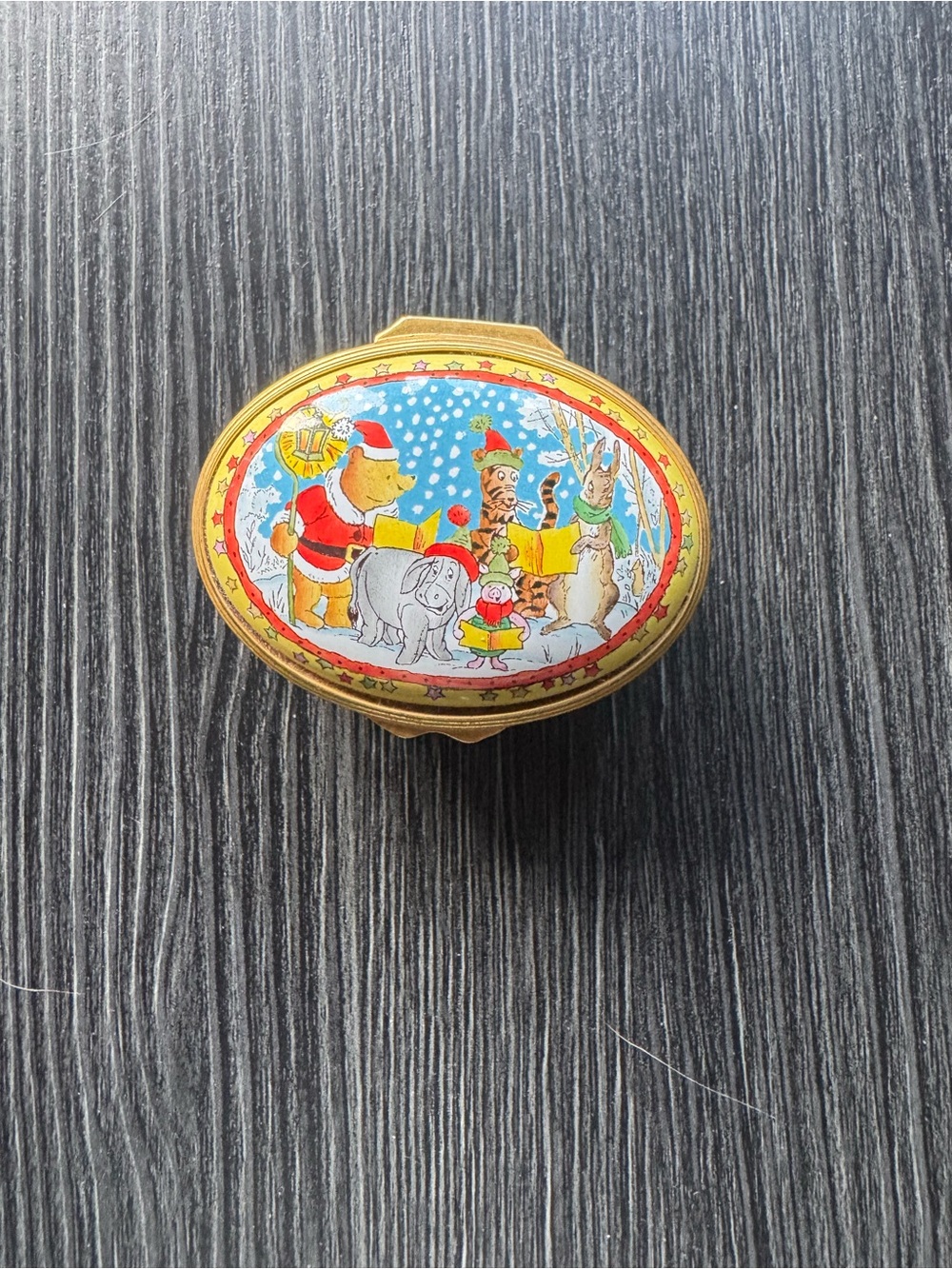 Limited-edition Halcyon Days Enamels England trinket box
